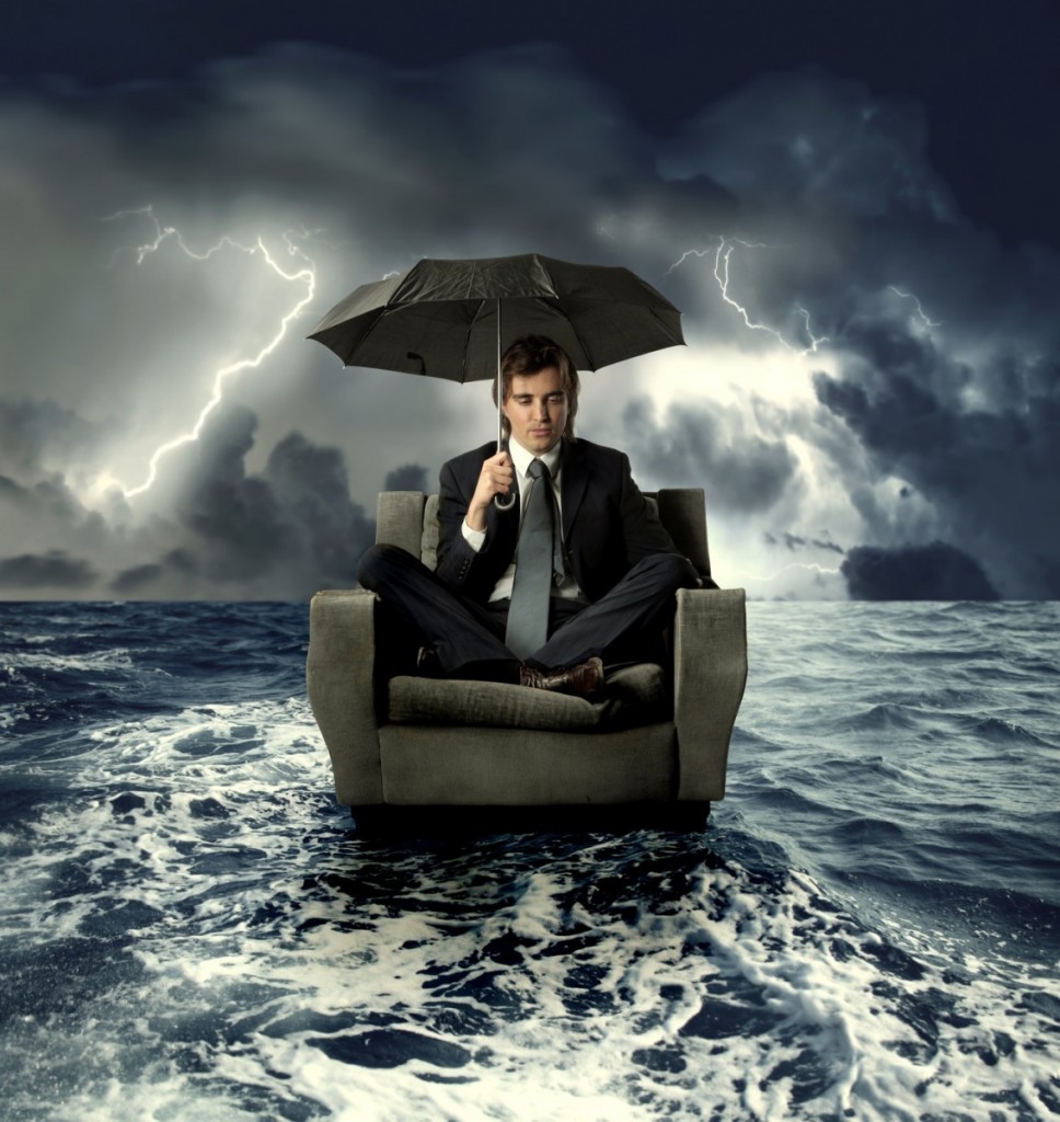 fotolia 12992280 m 968x1024 Мужчина под зонтом    Мan under an umbrella