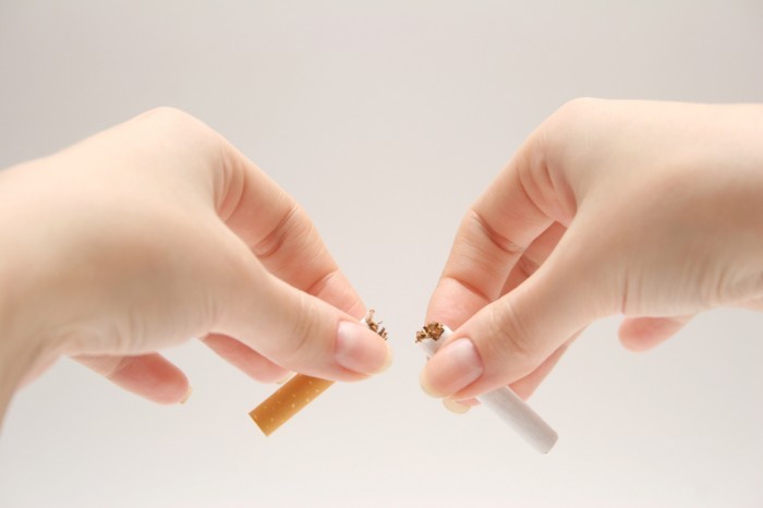 Fotolia 246836 M Бросаем курить!   Quit smoking!