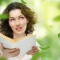 Женщина с книгой - Woman with a book