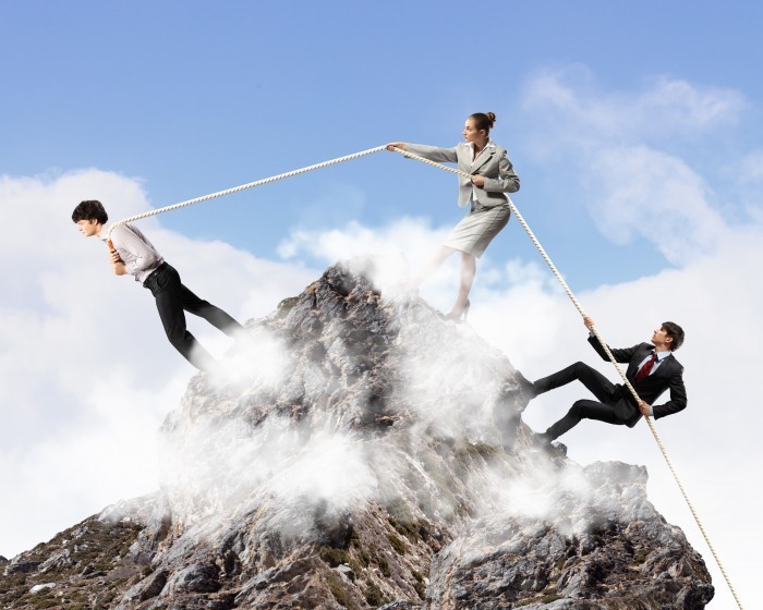 firestock rock businessman 02 09092013 Люди взбираются на гору держась за канат   People climb up the mountain clinging to the rope