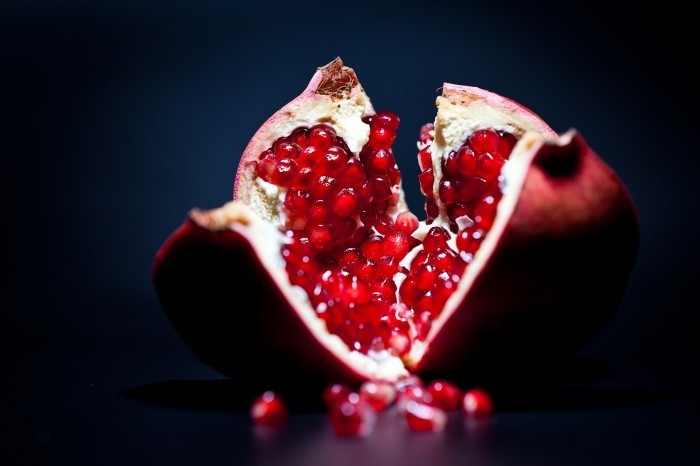 pomegranate f shutterstock 67434730 Гранат   Рomegranate