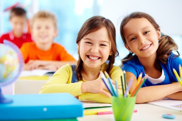 shutterstock 130517294 Школьники   Schoolchildren