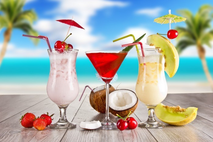 shutterstock 104245379 Тропические коктейли   Tropical Cocktails