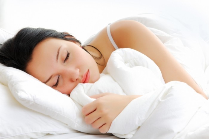 1344612760 1339260430 acariens valua vitaly fotolia 700x468 Спящая девушка   Sleeping Girl