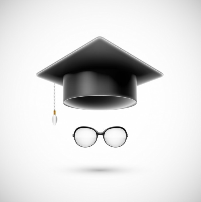 Fotolia 51755315 L 700x706 Студенческая шляпа и очки   Student hat and glasses