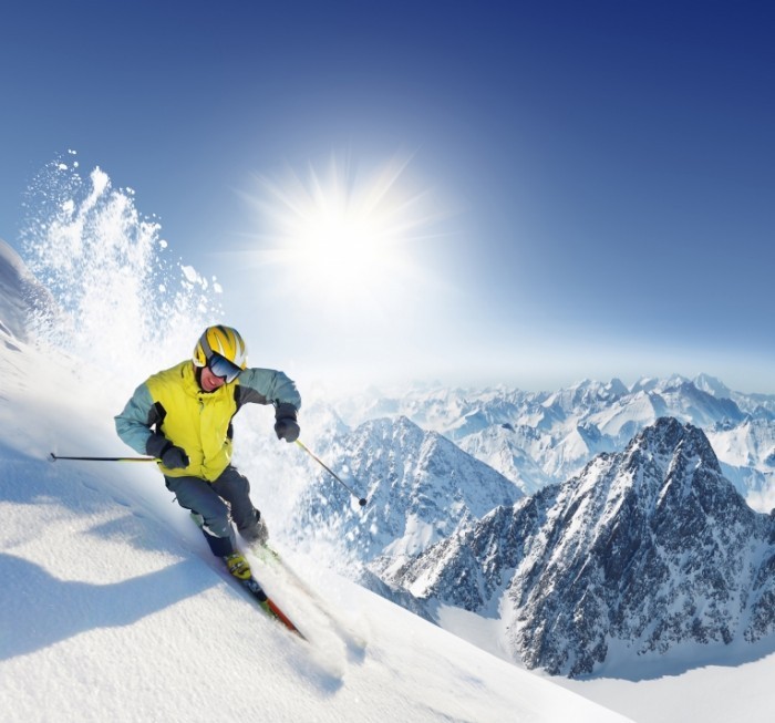 shutterstock 12166765 700x653 Лыжник в горах   Skier in the mountains