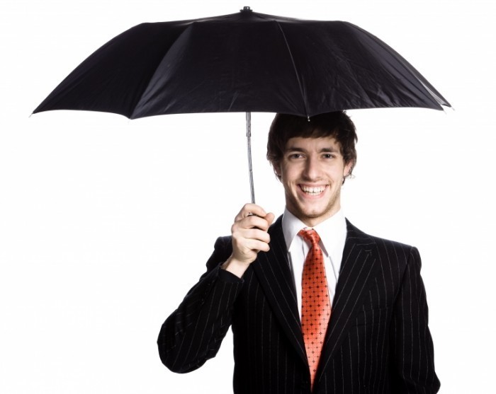 shutterstock 32582671 700x557 Мужчина с зонтом   Man with umbrella