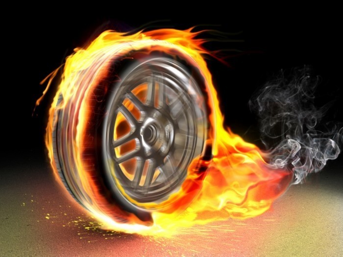 shutterstock 48844951 700x524 Огненное колесо   Wheel of Fire