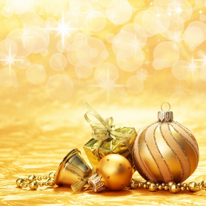 shutterstock 66203713 700x700 Золотистые шары   Golden balls