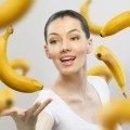 Девушка и бананы - Girl and bananas