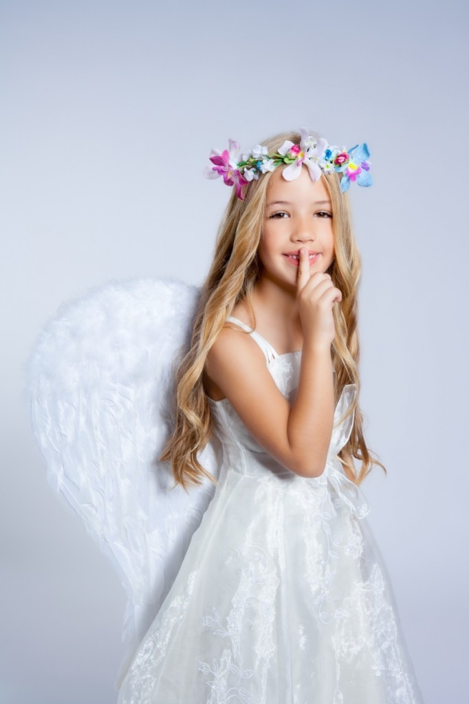 shutterstock 83219416 682x1024 Девочка ангел   Girl angel