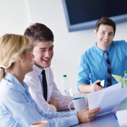 Бизнес встреча в офисе - Business meeting in office