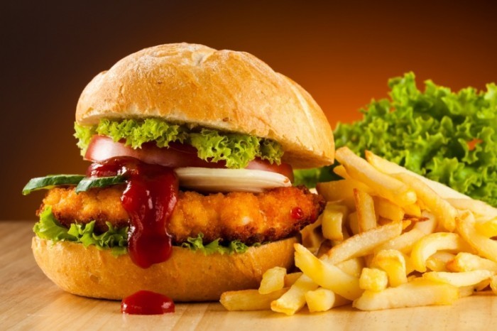 Fotolia 40246031 Subscription XXL 700x466 Фастфуд   Fast Food