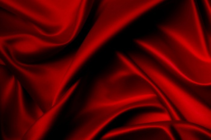 Fotolia 3229534 XL 700x466 Красная ткань   Red fabric