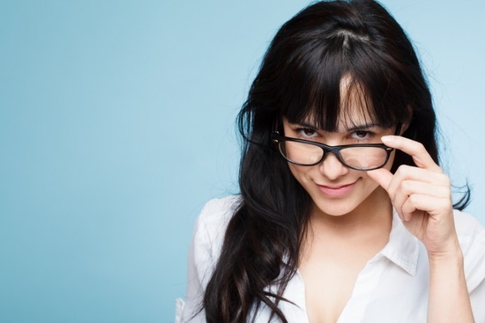 shutterstock 105380555 700x466 Девушка в очках   Girl with glasses