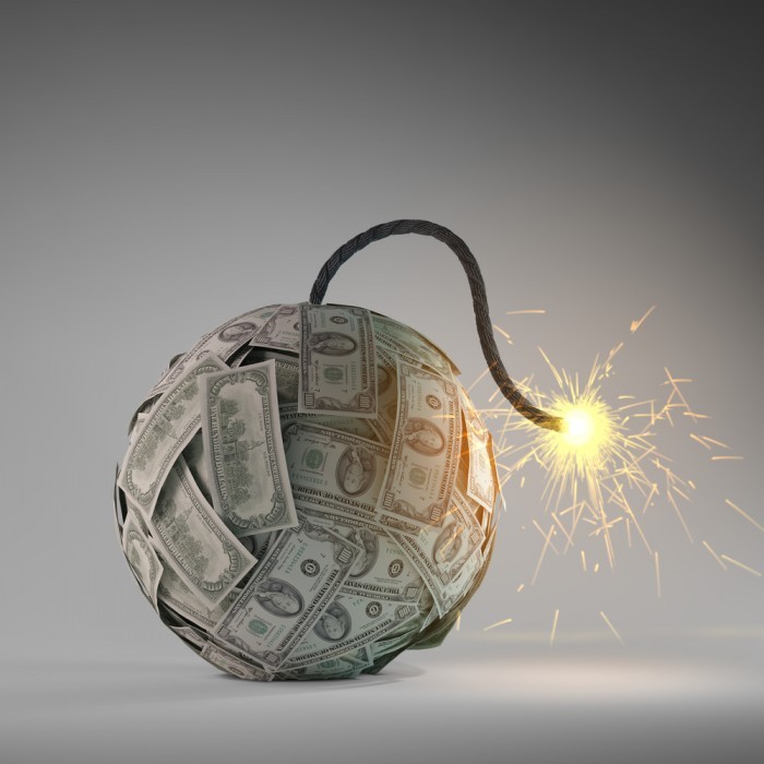 shutterstock 112959457 700x700 Граната из денег   Grenades of money