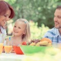 Семья за обедом - Family at dinner