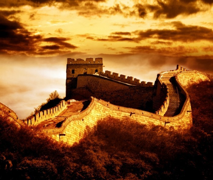 depositphotos great wall badaling 2 700x593 Замок в закат   Castle at sunset