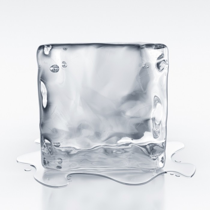 istock 000010343970medium 700x699 Кубик льда — Ice cube