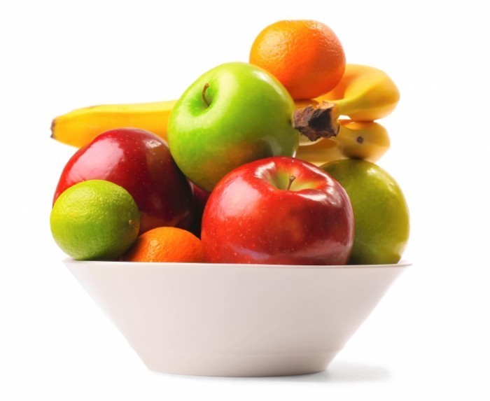 shutterstock 48171136 700x573 Тарелка фруктов   Plate of fruit