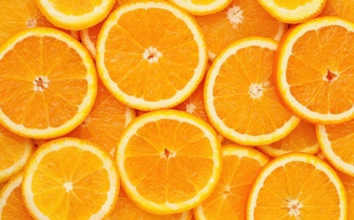 shutterstock 80947186 700x435 Апельсины   Oranges