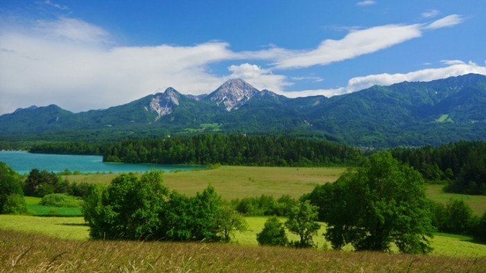 stock footage summer mountain lake landscape forstsee austria time lapse 700x393 Пейзажи Австрии   Landscapes Austria