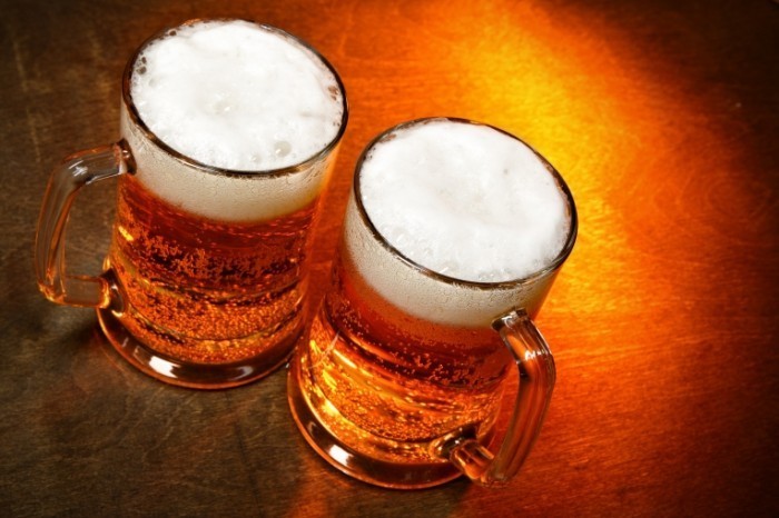 Fotolia 15235002 Subscription XXL 700x466 Бокалы пива   Glasses of beer