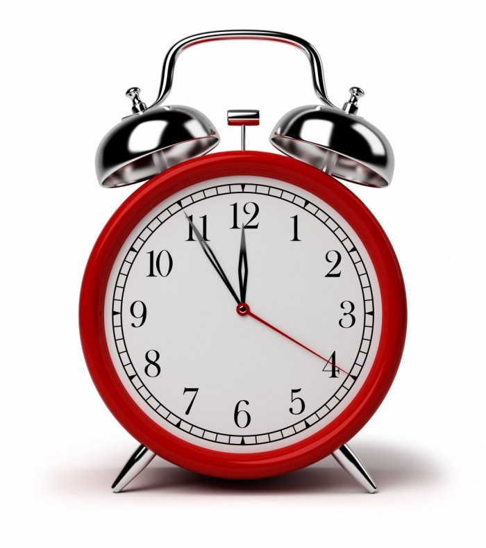 Fotolia 30538411 Subscription XXL 700x789 Будильник   Alarm clock