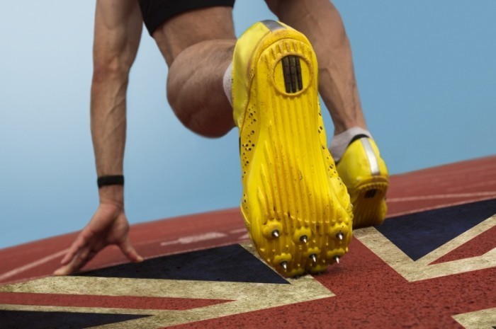 british flag shutterstock 1012908401 700x465 Бегун стартует   Runner runner