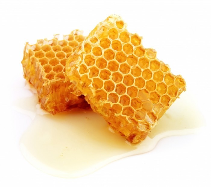 honeycomb 700x622 Мед в сотах   Honey comb