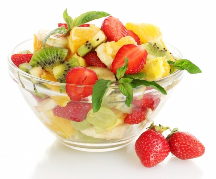 shutterstock 107053367 700x580 Фруктовый салат   Fruit salad