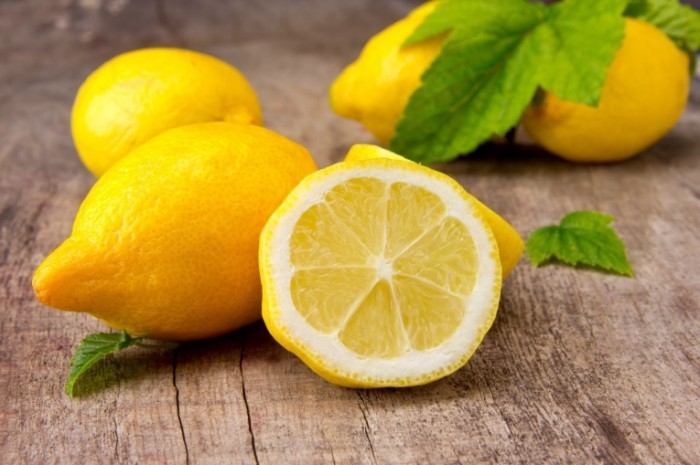 shutterstock 109833860 700x465 Лимон   Lemon