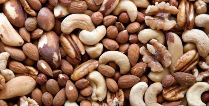 shutterstock 53389990 e1361419963782 700x357 Орехи   Nuts