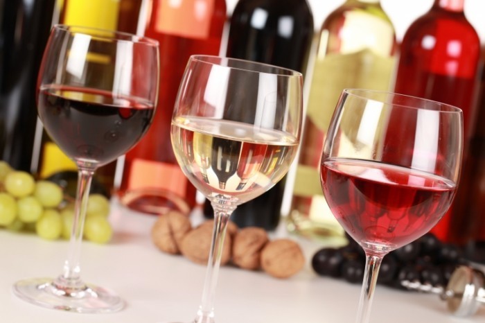 Fotolia 45368741 Subscription XXL 700x466 Вина   Wines