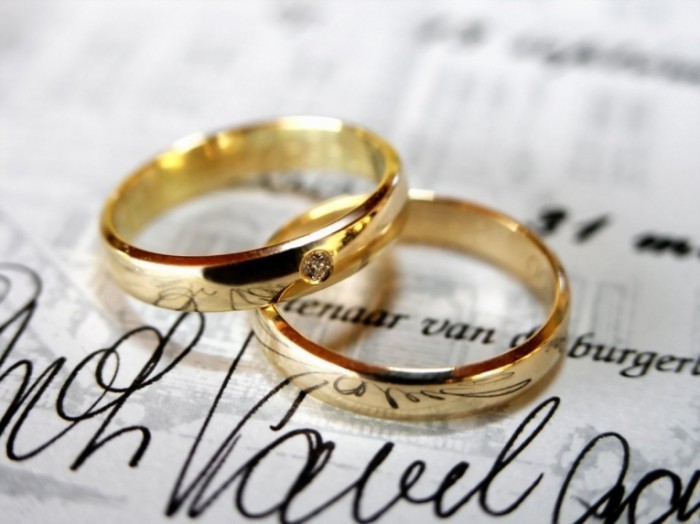 fotolia 1220104 3 1200x900 700x524 Обручальные кольца   Wedding Rings