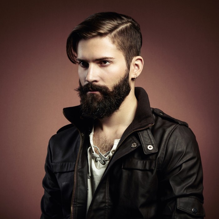 shutterstock 190109522 700x700 Парень хипстер   Male hipster