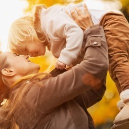 Мама с дочкой - Mother and daughter