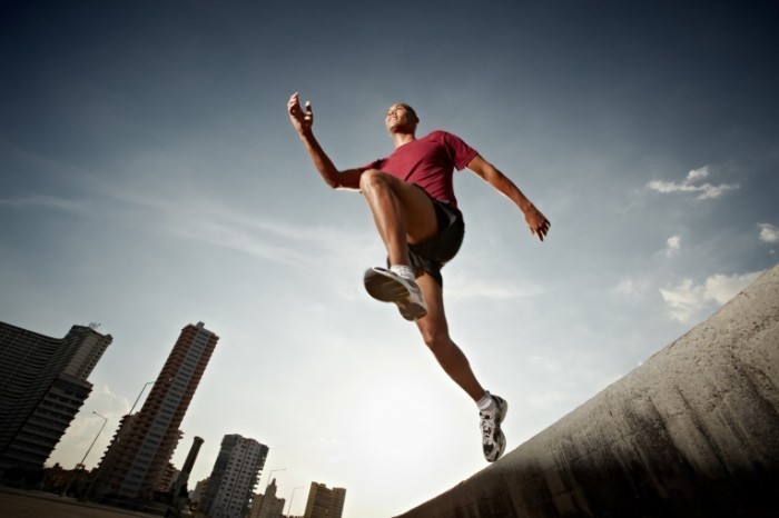 photodune 631207 700x466 Парень в прыжке   Guy in jump