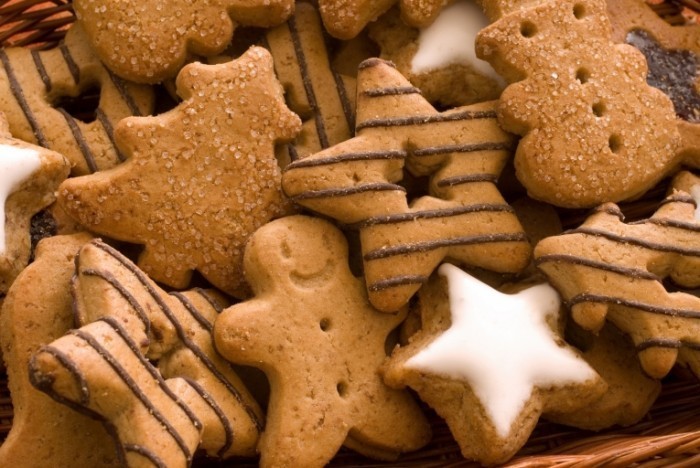 Christmas cookies christmas 22227520 2048 1371 700x468 Печенье звездочки   Cookies stars