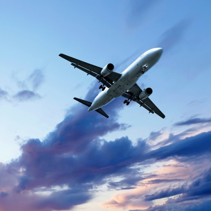 Fotolia 9214004 L 1024x1024 700x700 Самолет в небе   Plane in the sky