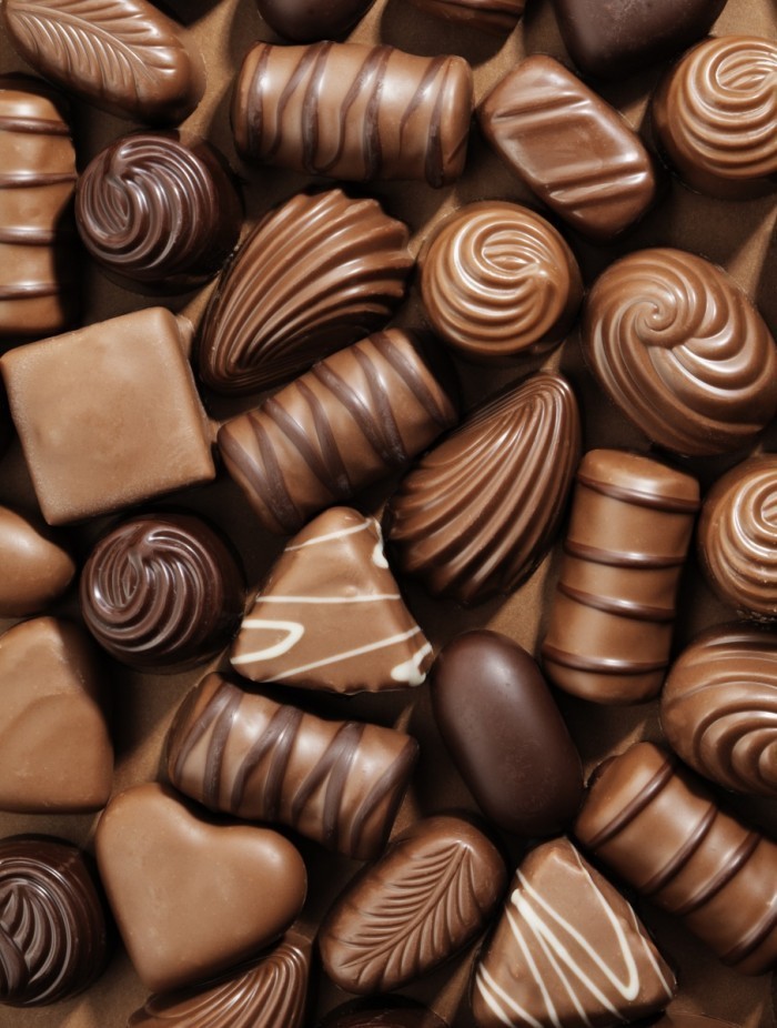 fotolia 18418510 Subscription XL 700x926 Шоколадные конфеты   Chocolates