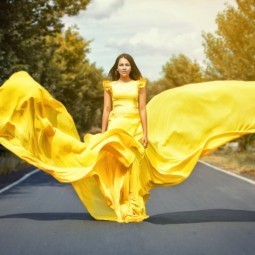 Девушка в желтом платье - Girl in yellow dress