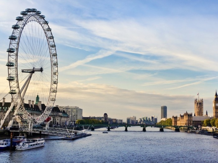 Web shutterstock 90849980 700x524 Лондон   London