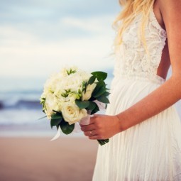 Невеста с букетом - Bride with a bouquet