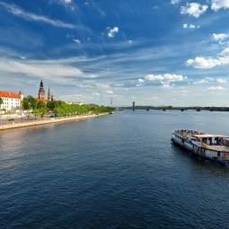 Река в Риге - River in Riga