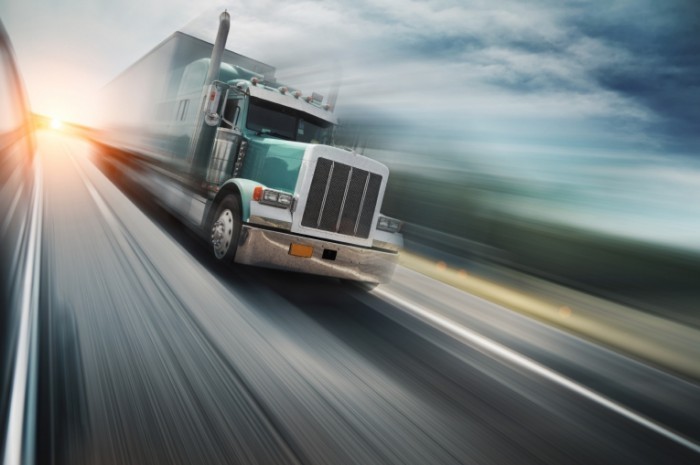 istock 000009557999large 700x465 Грузовая машина   Truck