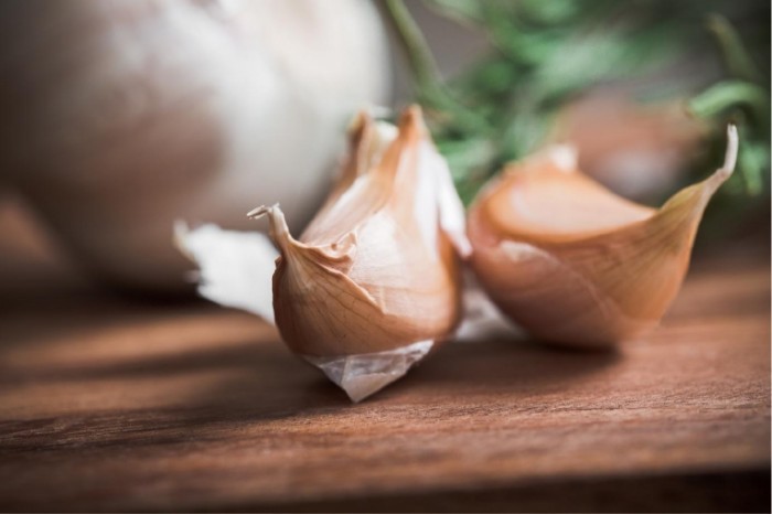 Dollarphotoclub 86001674 700x466 Чеснок   Garlic