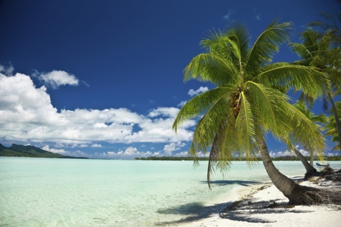 Bora Bora istock 700x465 Острова   Islands