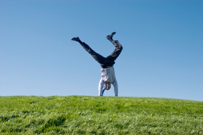 cartwheel 700x466 Бизнесмен   Businessman