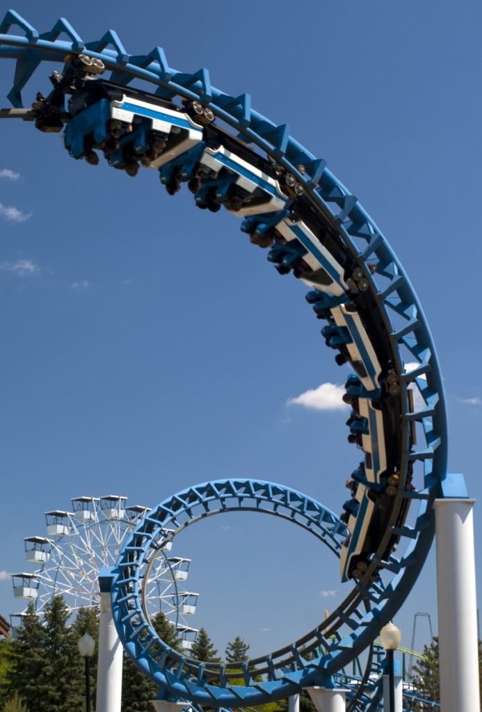 istock 000016743608medium 693x1024 Американские горки   Roller coaster